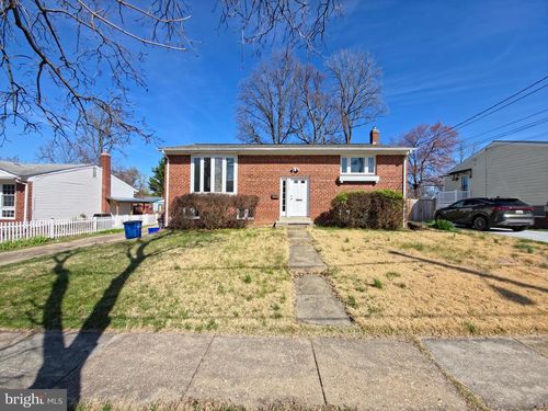 12111 Portree Dr, ROCKVILLE, MD, 20852-2112 | Card Image
