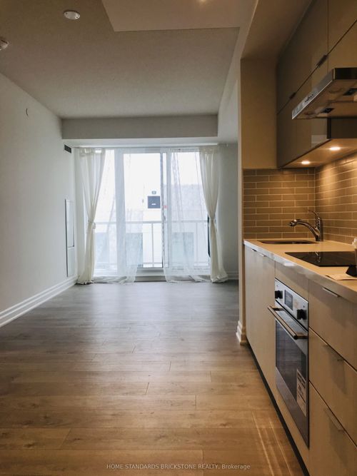 804b-8 Rouge Valley Dr W, Unionville, ON, L6G0G8 | Card Image