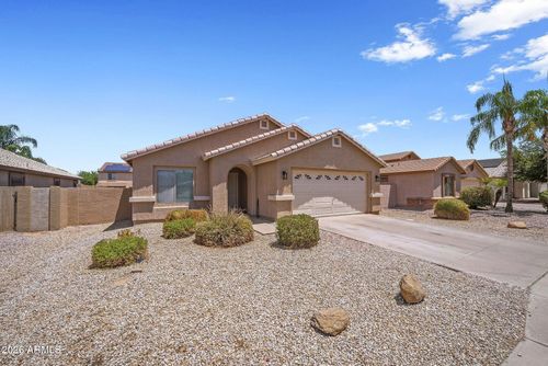 1582 E Leaf Road, San Tan Valley, AZ, 85140 | Card Image