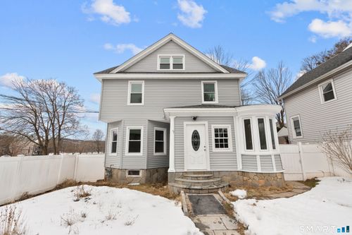 171 Foster St, Meriden, CT, 06451-3149 | Card Image