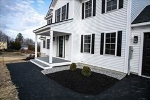 2 Royalston Rd, Phillipston, MA, 01331-9401 | Card Image