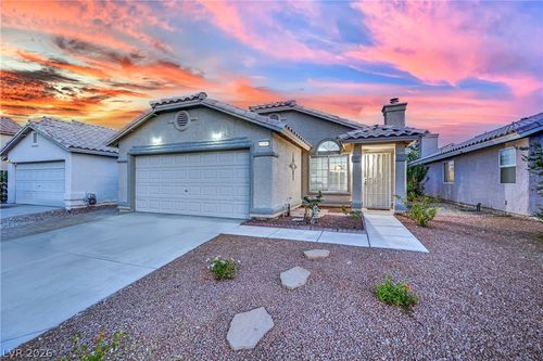 7133 Old Village Ave, Las Vegas, NV, 89129-5753 | Card Image