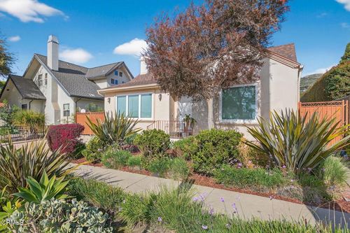 2007 Poli St, Ventura, CA, 93001-2358 | Card Image