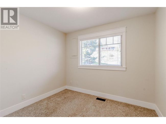 11885 Middleton Rd, House other with 5 bedrooms, 4 bathrooms and 3 parking in Lake Country BC | Image 19