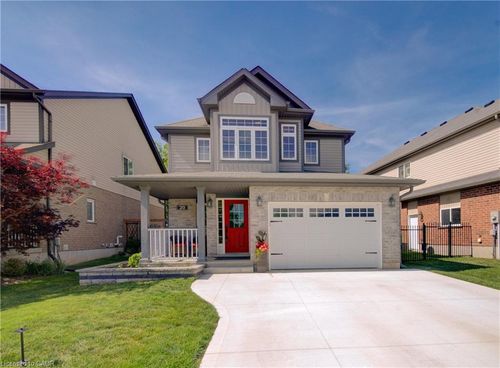 20 Walter Perry Place, New Hamburg, ON, N3A0B4 | Card Image