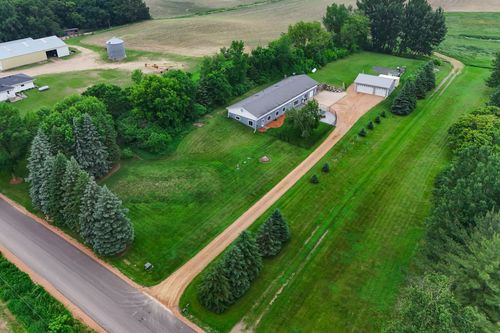 6780 Augusta Rd, Chaska, MN, 55318-9222 | Card Image