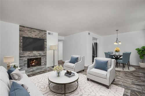 unit-6h-21333 Lassen St, Chatsworth, CA, 91311-4262 | Card Image