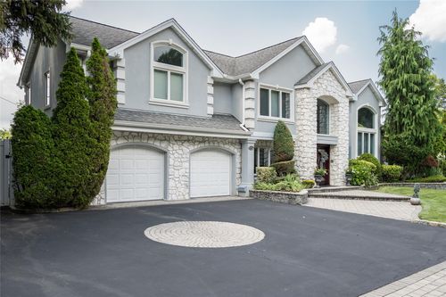 56 Rockland Dr, Jericho, NY, 11753-1435 | Card Image