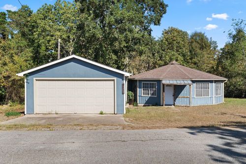2 Tejas St, Huntsville, TX, 77320-0286 | Card Image