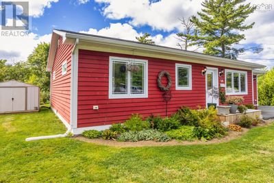 14 Hillside Dr, House other with 3 bedrooms, 1 bathrooms and null parking in Bridgewater NS | Image 2