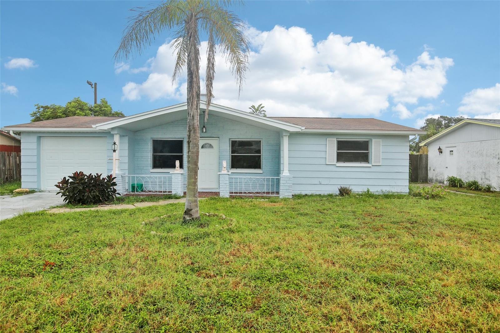 Huntington Rd, Holiday, FL 34691