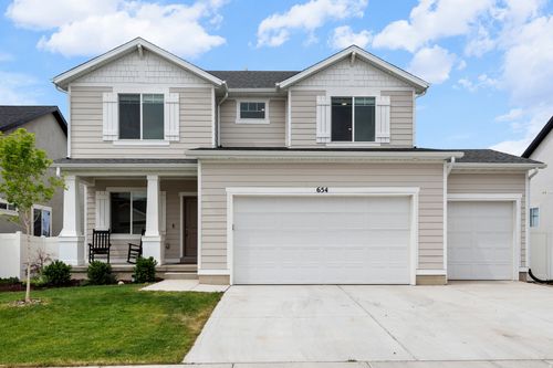 654 W 1410 N, Tooele, UT, 84074-2458 | Card Image