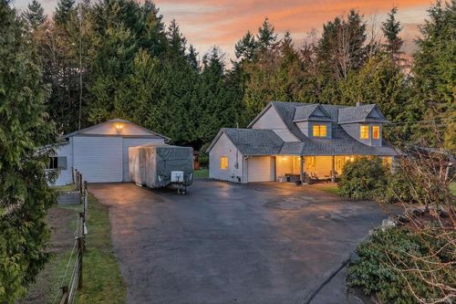 1136 Corcan Rd, Qualicum Beach, BC, V9K2R6 | Card Image