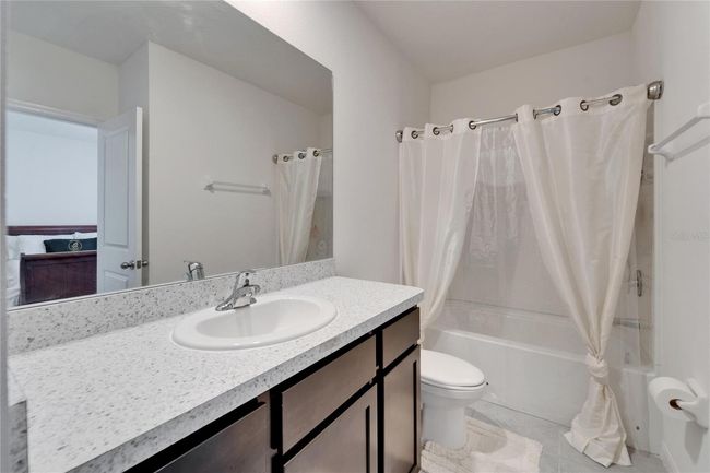 138 Mangrove Shade Cir, Townhouse with 3 bedrooms, 3 bathrooms and null parking in APOLLO BEACH FL | Image 38