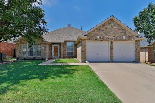 5324 Fox Run Drive, Watauga, TX, 76137 | Card Image