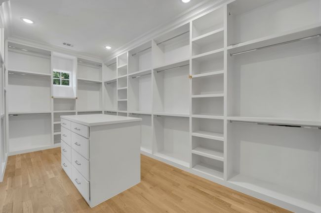 6819 Park Ln, House other with 6 bedrooms, 6 bathrooms and null parking in Dallas TX | Image 24