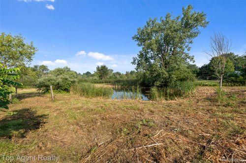 00 West St, Leonard, MI, 48367 | Card Image