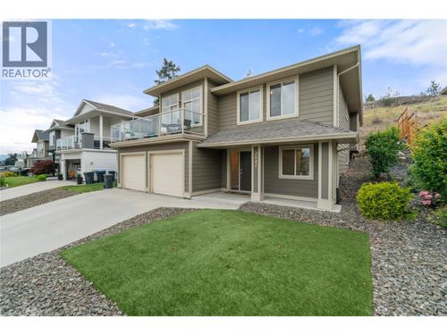 2042 Moonbeam Close, West Kelowna, BC, V1Z3X9 | Card Image
