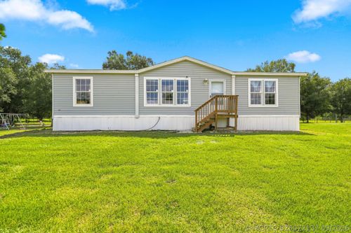 20967 Nw 250th St, Okeechobee, FL, 34972-6910 | Card Image