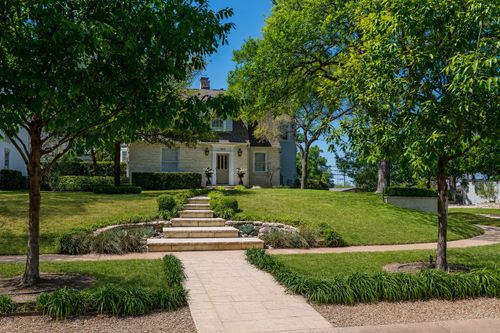 2428 Jarratt Ave, Austin, TX, 78703-2431 | Card Image