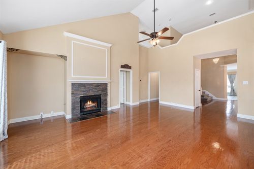 6923 Briarwood Dr, Fort Worth, TX, 76132-3049 | Card Image