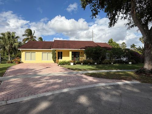 8619 Sw 51st St, Cooper City, FL, 33328-4301 | Card Image