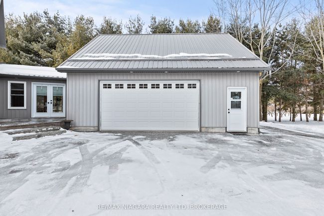 1382 Mcnab Rd, House other with 2 bedrooms, 2 bathrooms and 10 parking in Niagara on the Lake ON | Image 14