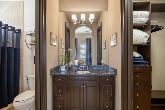 Full Bath for Terrace level Bedroom | Image 100