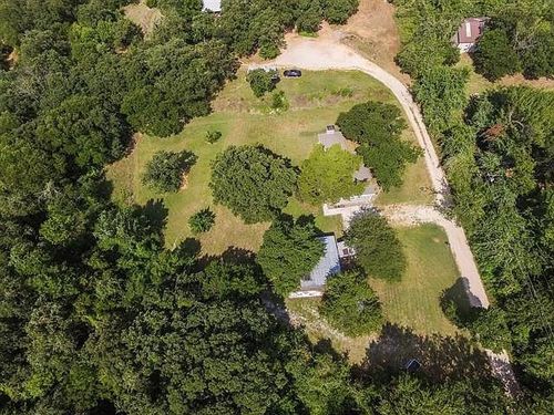 4001 Cedarcrest Ct, Flower Mound, TX, 75022-5306 | Card Image