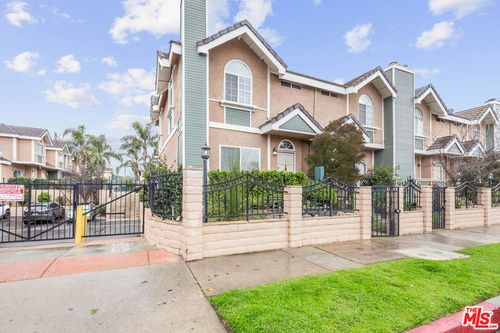 a1-8958 Burnet Ave, North Hills, CA, 91343-6605 | Card Image
