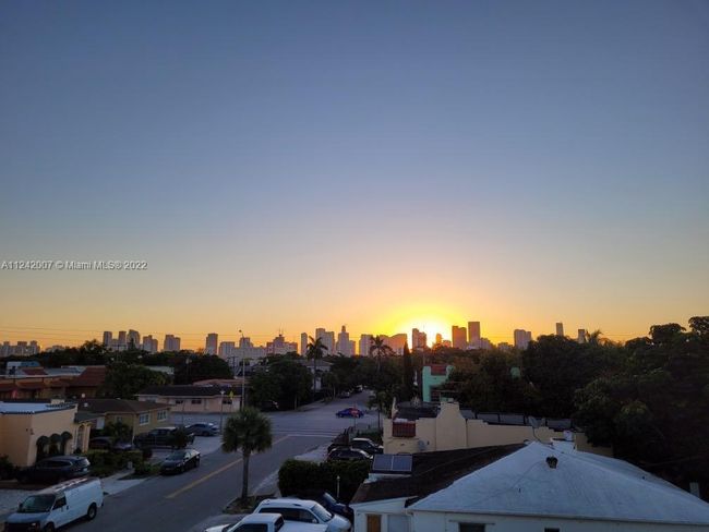 1738 - 1736 Sw 9th St, Home with 3 bedrooms, 1 bathrooms and null parking in MIAMI FL | Image 8
