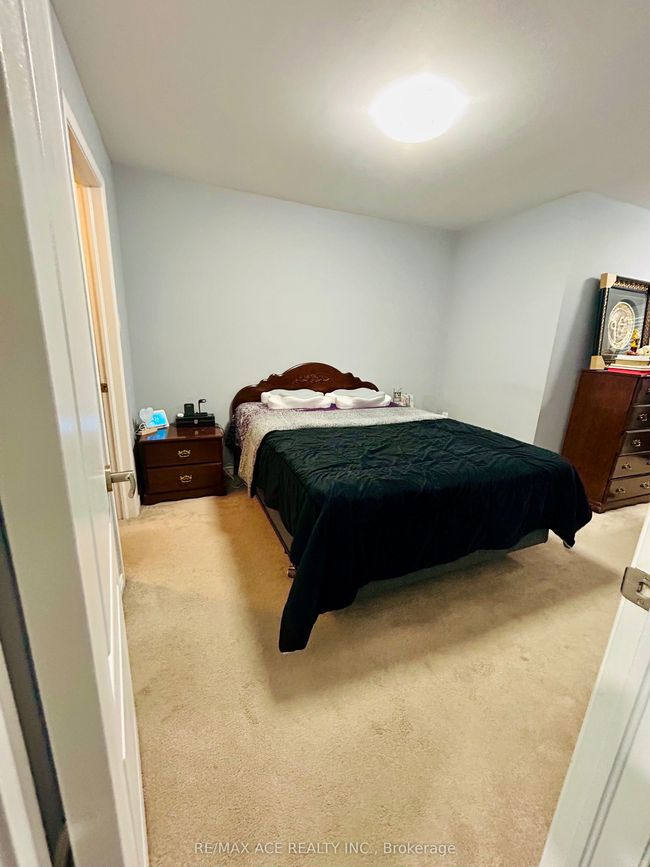 8 - 2441 Greenwich Dr, Condo with 2 bedrooms, 2 bathrooms and 2 parking in Oakville ON | Image 25