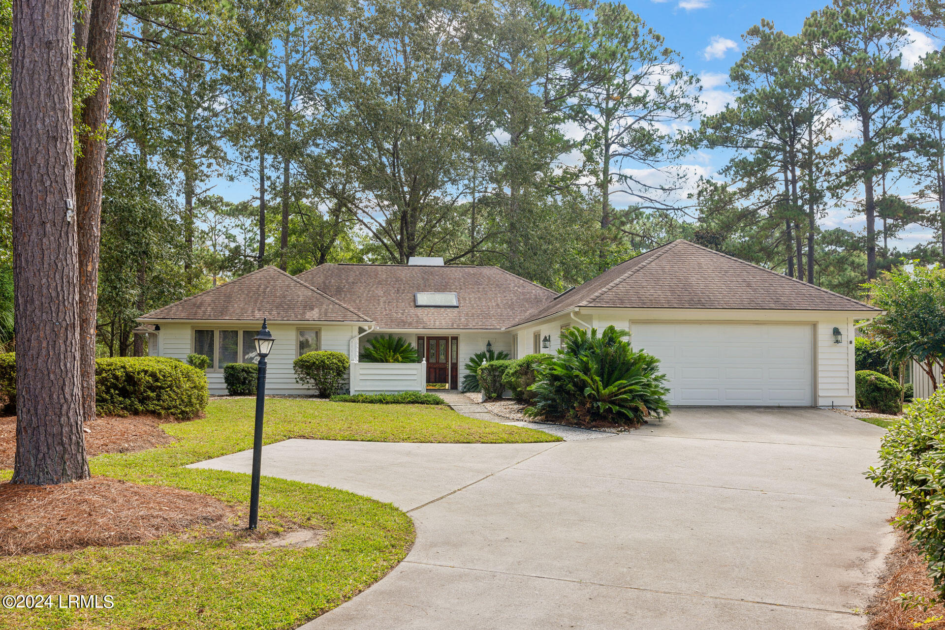 White Oaks Cir, Bluffton, SC 29910