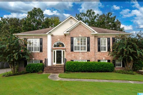3318 Hidden Brook Cir, TRUSSVILLE, AL, 35173-2379 | Card Image