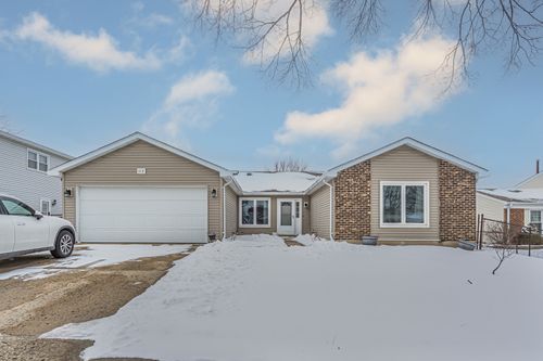 112 Green Meadows Drive, Glendale Heights, IL, 60139 | Card Image