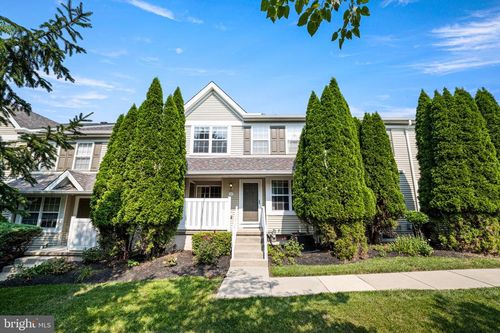 2-54 Granite Ln, CHESTER SPRINGS, PA, 19425-3821 | Card Image