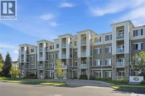 209-302 Nelson Rd, Saskatoon, SK, S7S1N9 | Card Image