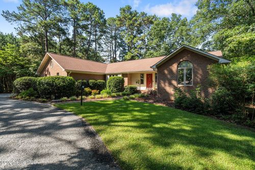 115 Baker Cir, West End, NC, 27376-9357 | Card Image