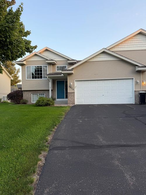 2824 235th Ave Nw, Saint Francis, MN, 55070-9757 | Card Image