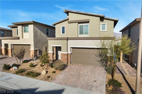 8866 Mountain Lion Ave, Las Vegas, NV, 89166-6722 | Card Image