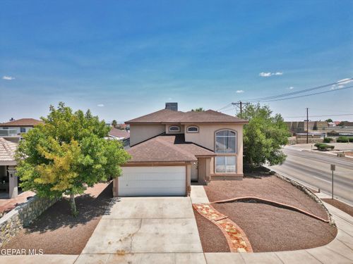 11400 Pifas Nevarez Pl, El Paso, TX, 79934-3187 | Card Image