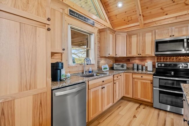 229 Blackhawk Ct, House other with 2 bedrooms, 2 bathrooms and 6 parking in Waverly TN | Image 25