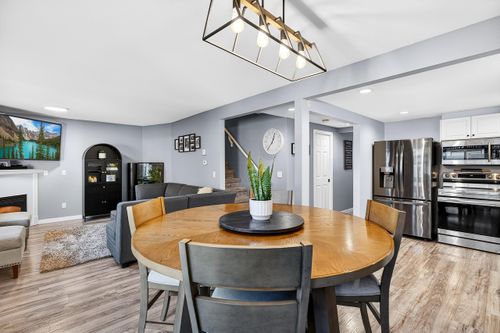 26-21409 Dewdney Trunk Rd, Maple Ridge, BC, V2X3G5 | Card Image