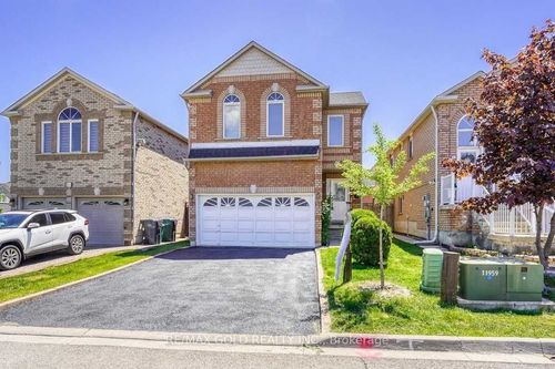 49 Summerdale Crescent, Brampton, ON, L6X4V9 | Card Image
