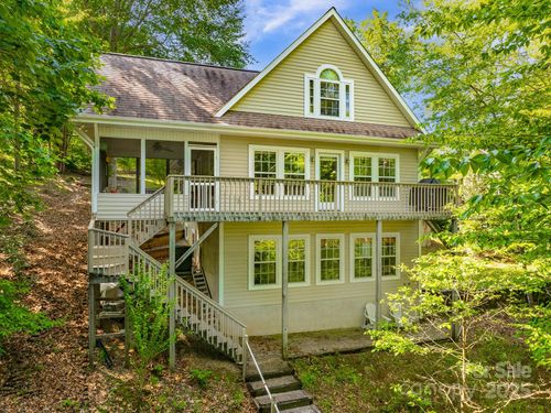 333 Lentz Landing Ln, Nebo, NC, 28761-7632 | Card Image