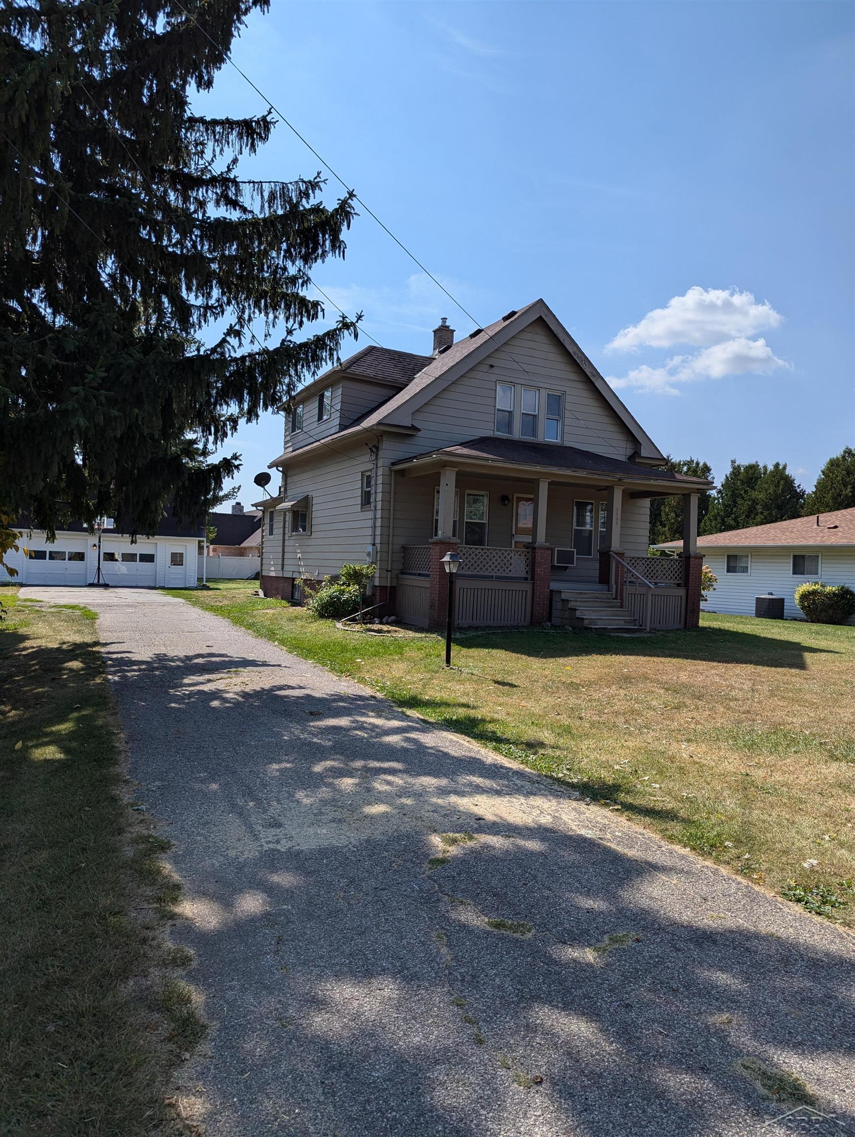 Mccarty Rd, Saginaw, MI 48603