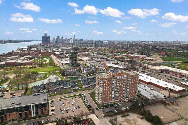 Great Lakes Tower View of Downtown Detroit | Image 33