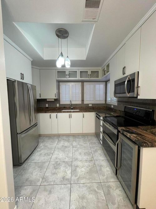 1115-750 E Northern Ave, Phoenix, AZ, 85020-4161 | Card Image