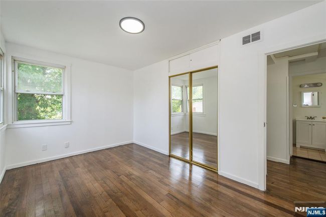 14 Van Wagoner Ave, Home with 2 bedrooms, 1 bathrooms and null parking in Clifton NJ | Image 10