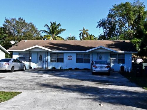 436 N 22nd St, Fort Pierce, FL, 34950-2738 | Card Image